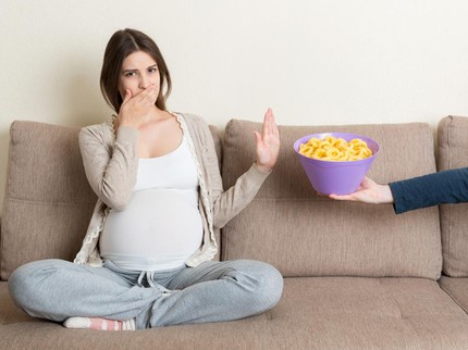 13 Makanan Berbahaya yang Bisa Sebabkan Bayi Lahir Cacat, Hindari ya Bumil
