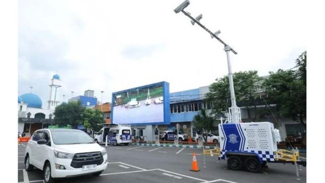 Kakorlantas Irjen Pol Agus Suryonugroho mengungkapkan saat ini sudah terpasang sebanyak 1.641 ETLE di seluruh Indonesia.
