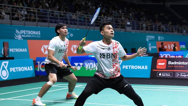 Babak 16 besar Thailand Masters 2023 yang akan berlangsung siang hari ini, Kamis (2/2), diwarnai lima duel sengit wakil Indonesia.