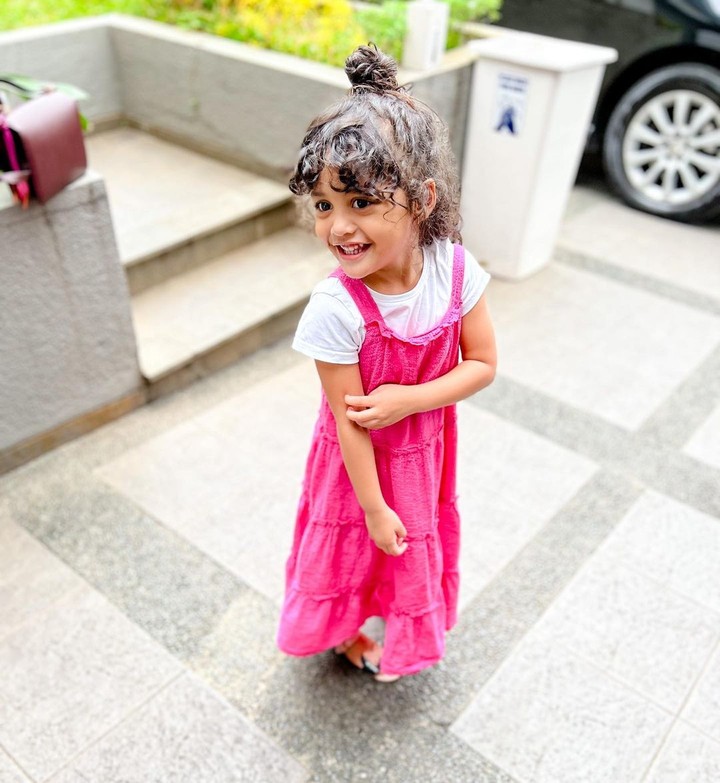 Potret Cantik Cut Shafiyyah