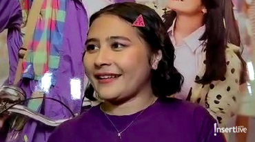 img-title Prilly Latuconsina Lebih Romantis Gunakan Bahasa Baku di 'Gita Cinta dari SMA'