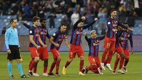 FOTO: Susah Payah Barcelona ke Final Piala Super Spanyol