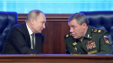 ICC Rilis Surat Perintah Tangkap Kepala Militer dan Eks Menteri Rusia
