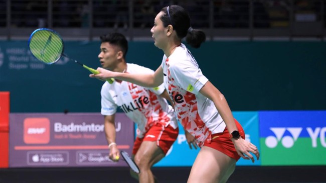 Ganda campuran Dejan Ferdinansyah/Gloria Widjadja gagal ke final Malaysia Open 2023 meski memberi perlawanan sengit terhadap Zheng Si Wei/Huang Ya Qiong.