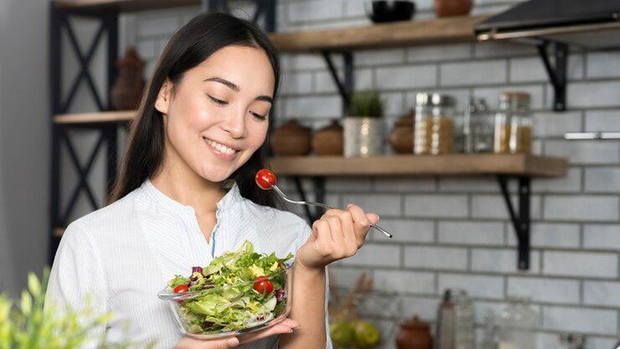 img-title Mencium Aroma 5 Makanan Ini Dapat Membantu Menurunkan Berat Badan, Kok Bisa? Ini Penjelasannya!