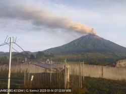 WNA Asal Malaysia Nekat Daki Gunung Kerinci yang Ditutup Pasca Erupsi