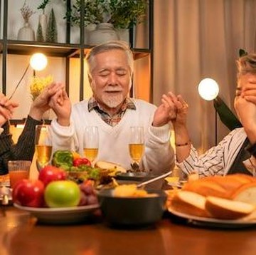 img-title Di Tahun Kelinci Air, 5 Makanan Ini Wajib Dihidangkan Saat Perayaan Imlek karena Dipercaya Bisa Membawa Hoki