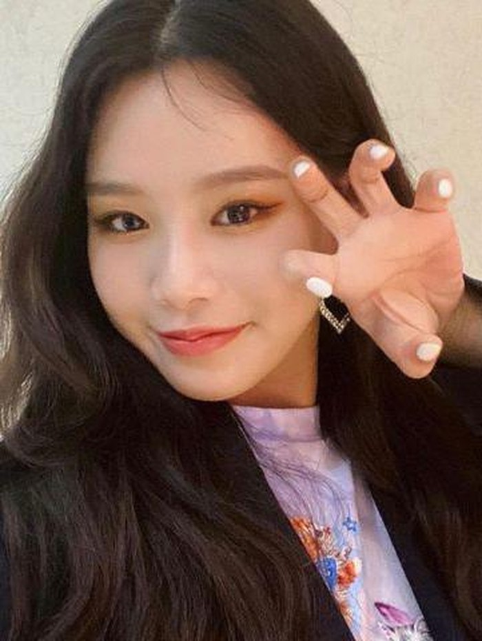Natty merupakan perempuan asal Thailand yang saat ini dikenal sebagai penyanyi solo perempuan di Korea Selatan./ foto: instagram.com/natty_0530