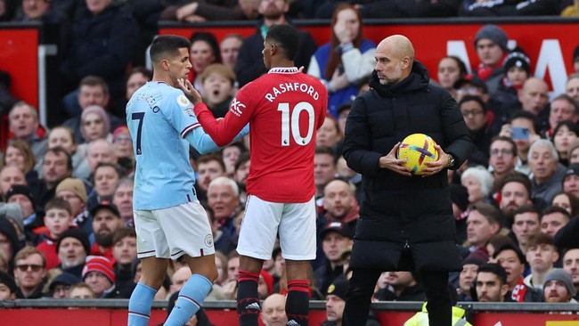 Liverpool, Manchester United, Chelsea, dan Arsenal adalah sejumlah klub yang dituduh Pep Guardiola menginginkan Manchester City dihukum.