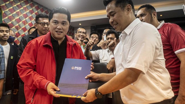 Berkas bakal calon lima Ketua Umum PSSI yang akan bersaing dalam KLB dinyatakan lengkap oleh Komite Pemilihan.