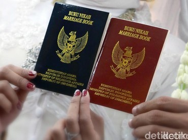 img-title Heboh Anak Kiai Tuai Pro dan Kontra usai Nikahi Gadis 18 Tahun