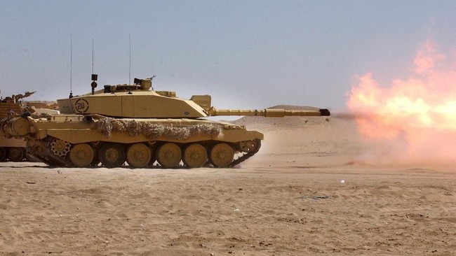 Inggris bakal mengirimkan tank berat untuk membantu Ukraina melawan balik Rusia. PM Rishi Sunak menyatakan ambisi Inggris untuk membantu Ukraina semakin kuat.