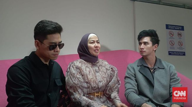 Venna Melinda mengaku kecewa dengan suaminya, Ferry Irawan, yang disebut telah hampir merenggut nyawanya tapi tak mengakui itu.