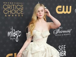 Elle Fanning Ungkap Pernah Tak Dapat Peran karena Followers IG Sedikit