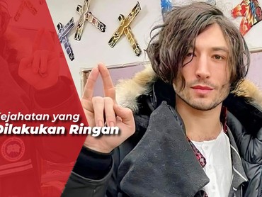 img-title Ezra Miller Dihukum 90 Hari Penjara atas Kasus Pencurian Alkohol