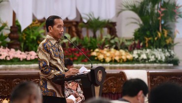 img-title Akui Banyak Dapat Tekanan, Jokowi: Saya Semedi 3 Hari