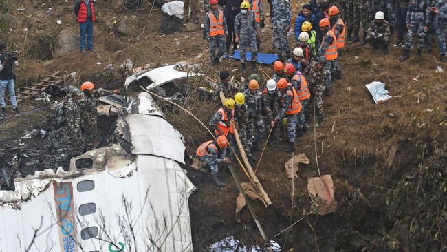 Yeti Airlines jatuh di Pokhara menewaskan 68 orang merupakan kecelakaan pesawat terparah di Nepal dalam 30 tahun.