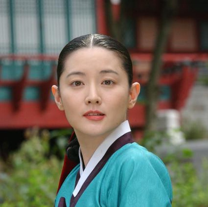 Lee Young Ae di Jewel In The Palace (2003)