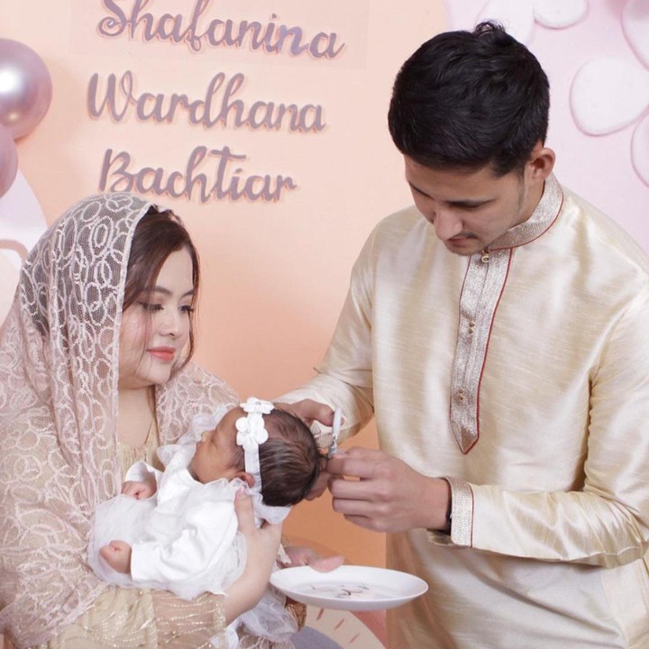 <p>Banyak netizen yang mengucapkan selamat kepada Shafanina. Mereka pun berdoa agar Shafanina menjadi anak yang dirahmati Allah SWT. (Foto: Instagram: @tasyakamila)</p>