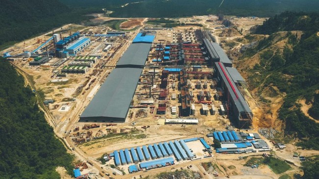 Dinas Tenaga Kerja Morowali Utara mencatat jumlah TKA yang bekerja di pabrik smelter PT Gunbuster Nickel Industri ada 533 yang semuanya berasal dari China.