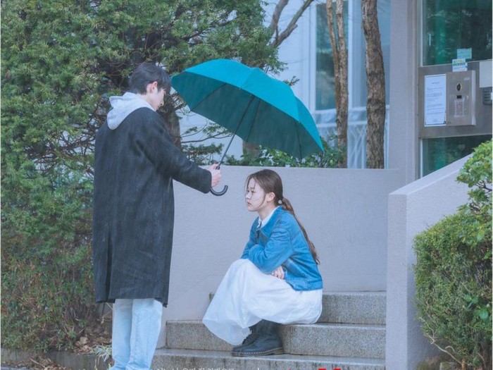 Second couple di Doom at Your Service (2021)