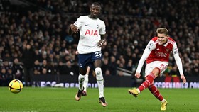 Hasil, Klasemen, Top Skor Liga Inggris Usai Arsenal Hajar Tottenham