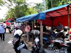 Paniknya April Mikir Motor Dicuri, Eh... Cuma Dipindah Tukang Parkir