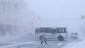 FOTO: Membeku di Yakutsk, Kota Terdingin di Dunia