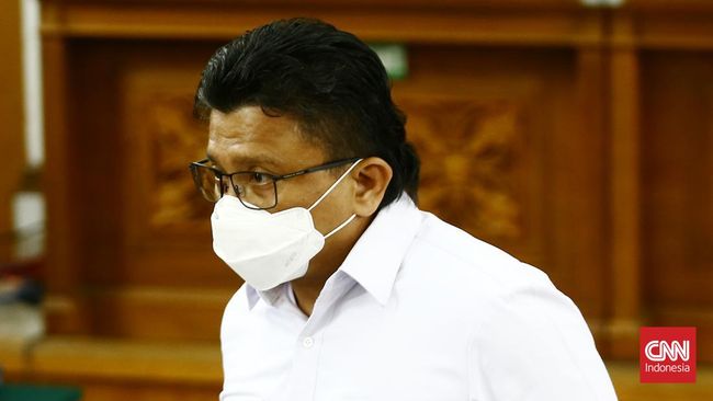 Kamaruddin Sebut Tuntutan untuk Sambo Cederai Rasa Keadilan Kamaruddin menyebut Ferdy Sambo semestinya dituntut dengan hukuman maksimal, yakni hukuman mati.