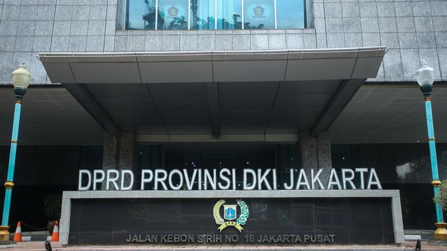 Wakil Ketua Bamus DPRD DKI Jakarta Khoirudin mengatakan masa tugas personil majelis periode 2019-2024 berhujung pada 25 Agustus 2024.