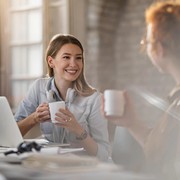 3 Ciri Kepribadian Orang yang Tidak Mengecek Ponsel saat Mengobrol