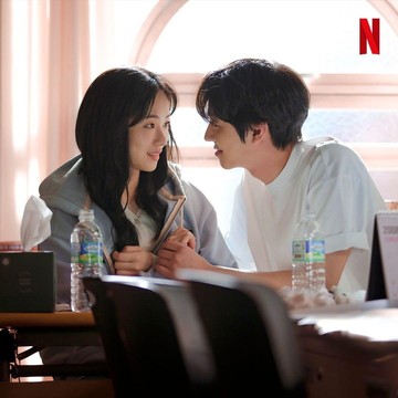 img-title Siap Bikin Baper, Ahn Hyo Seop dan Jeon Yeo Been Pancarkan Chemistry untuk Drakor Terbaru