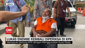 VIDEO: Lukas Enembe Kembali Diperiksa di KPK