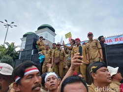 Pemerintah-DPR Sepakat Pangkas Masa Jabatan Kades, Maksimal 16 Tahun