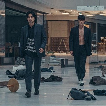 Tayang Tahun Ini, 'Sweet Home 2' Perlihatkan Adegan Song Kang & Lee Jin Wook