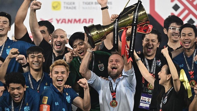 Anggota Exco PSSI Arya Sinulingga membantah PSSI telah menghubungi Alexandre Polking sebagai pengganti Shin Tae Yong di Timnas Indonesia.