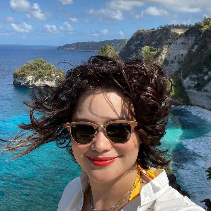 <p>Tracy juga masih sering membagikan aktivitasnya sehari-hari di Instagram. Salah satunya aktivitas traveling ke tempat-tempat indah. (Foto: Instagram @tracytrinita)</p>