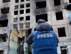 Pengertian serta Perbedaan Wartawan, Reporter, dan Jurnalis