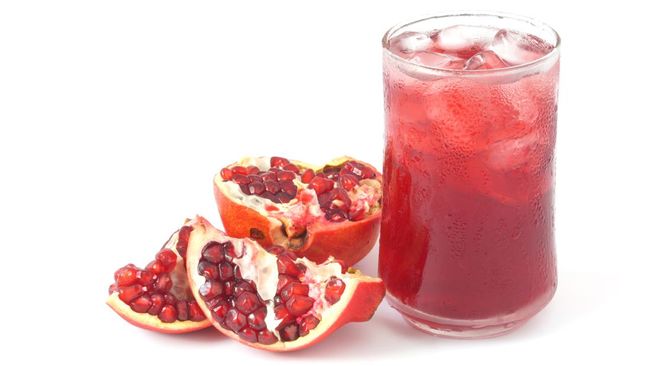 Ada beberapa jus yang dapat memperlambat proses penuaan. Beberapa jus ini dapat mencegah berbagai kondisi medis yang terkait dengan penuaan.