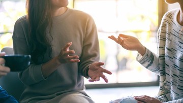TIPS AGAR TETAP TENANG SAAT DITANYA PERTANYAAN SOAL KEHAMILAN