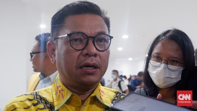 Ketua DPD Golkar Jabar Ace Hasan Syadzily menyatakan pihaknya belum menerima permohonan Kaesang Pangarep maju sebagai Calon Wali Kota Bekasi di Pilkada 2024.