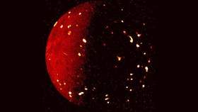 Alien Diduga Tinggal di Bulan Jupiter yang bak Neraka, kok Bisa?