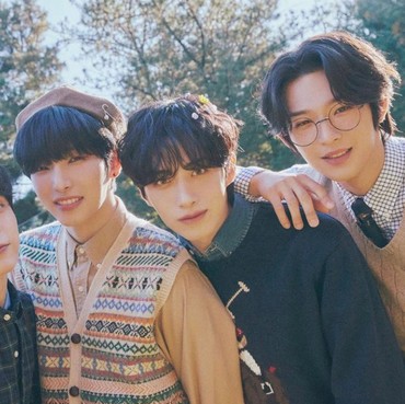 Lirik Lagu Same Scent - ONEUS