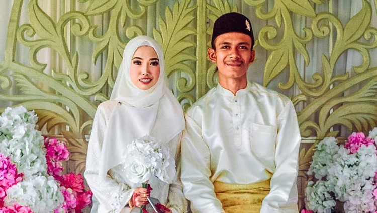 Orkid Azura dan Hafis Hozahli Orkid Azura dan Hafis Hozahli