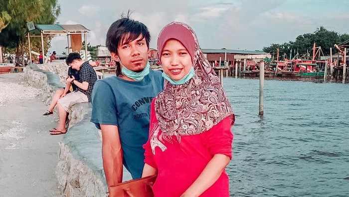 Orkid Azura dan Hafis Hozahli