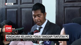 VIDEO: Pengacara Keluarga Yosua Tanggapai Tuntutan Putri Candrawathi