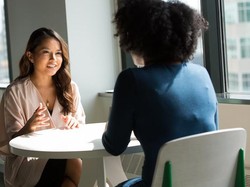 10 Tips Mampu Memakai Dua Bahasa dengan Baik dan Manfaatnya
