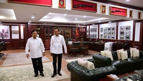 Jokowi dan Prabowo Bicara Empat Mata di Kemenhan