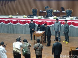 DPRD Kota Bandung Tetapkan 3 Raperda Anyar