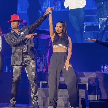 Joget Heboh, Soraya Rasyid Gesekkan Bokong ke Kemaluan Ne-Yo?